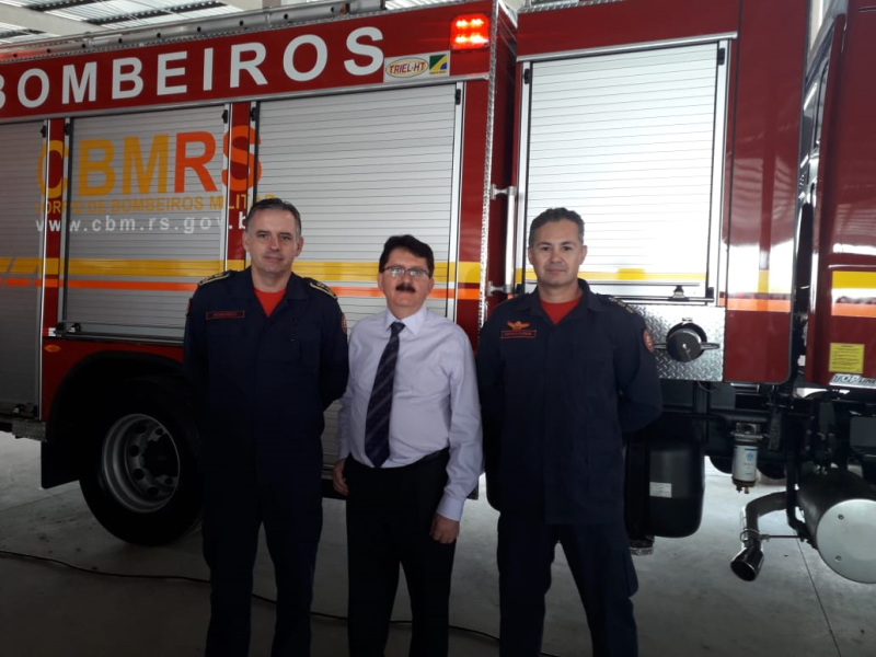 Copatti participa de solenidade que beneficia Corpo de Bombeiros e Brigada Militar de Três de Maio